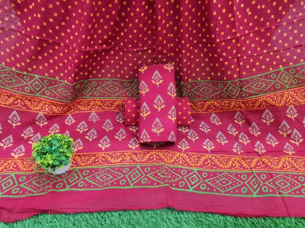 Crimson Cotton salwar kameez set with mulmul dupatta
