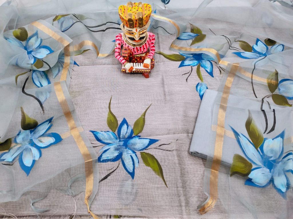 Hand painting suit floral print Beige chanderi silk suit with organza dupatta