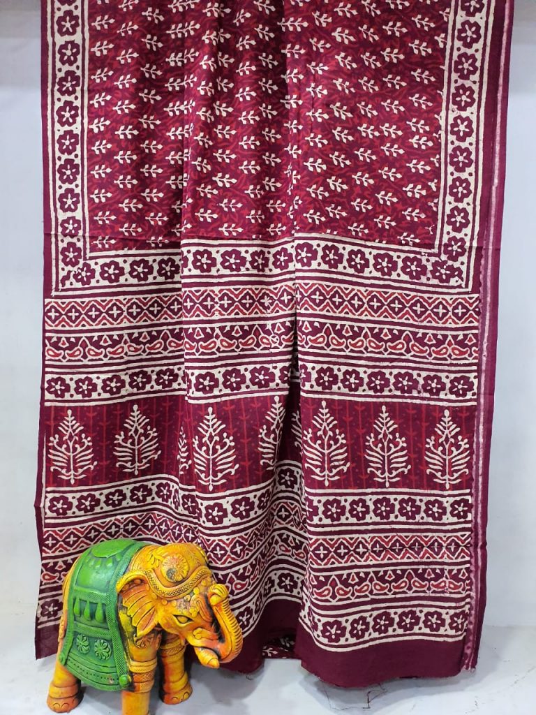 Raspberry Radiance Pure Cotton mulmul saree with blouse