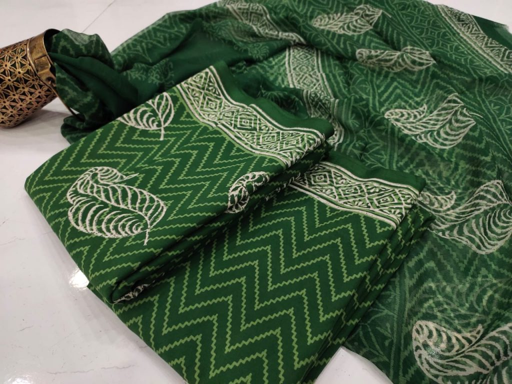 Green bagru print Chiffon dupatta cotton salwar suit set