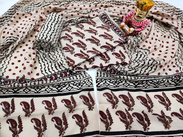 Superior quality Bagru print Beige Cotton salwar kameez set with mulmul dupatta