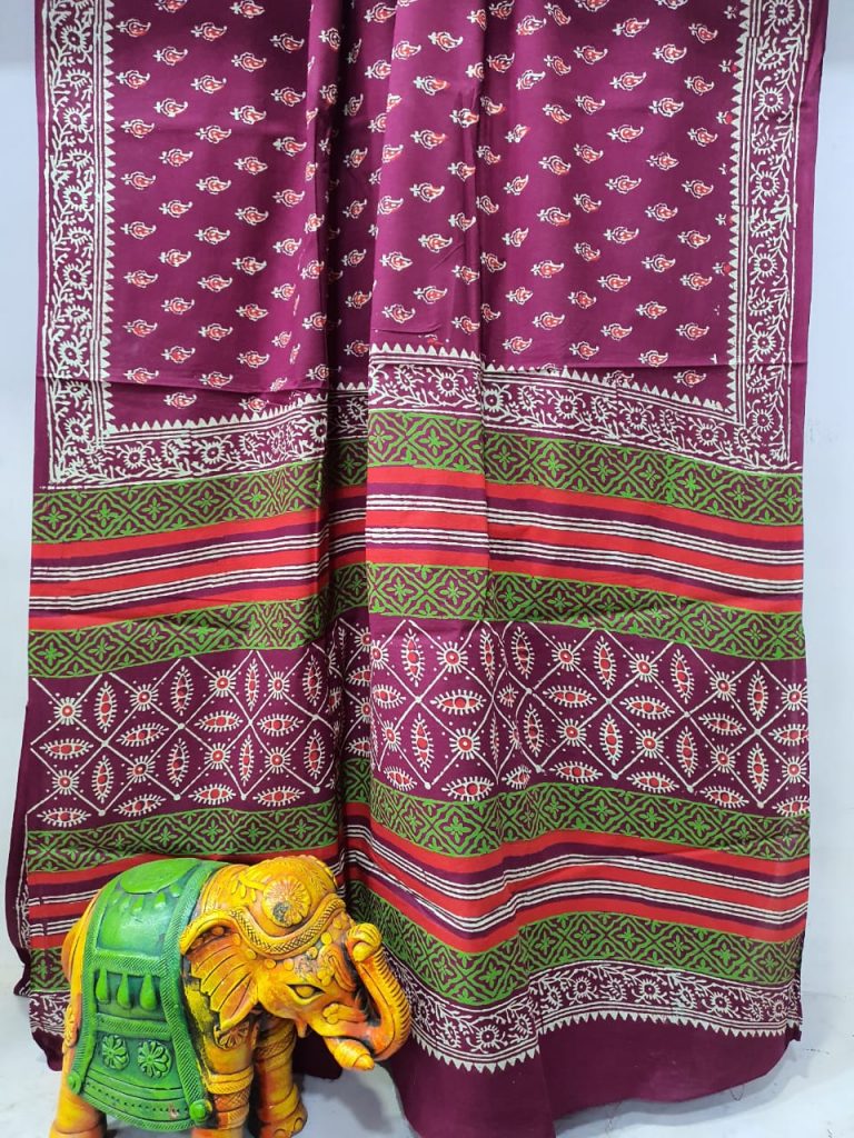 Superior quality Red-violet printed saree new design