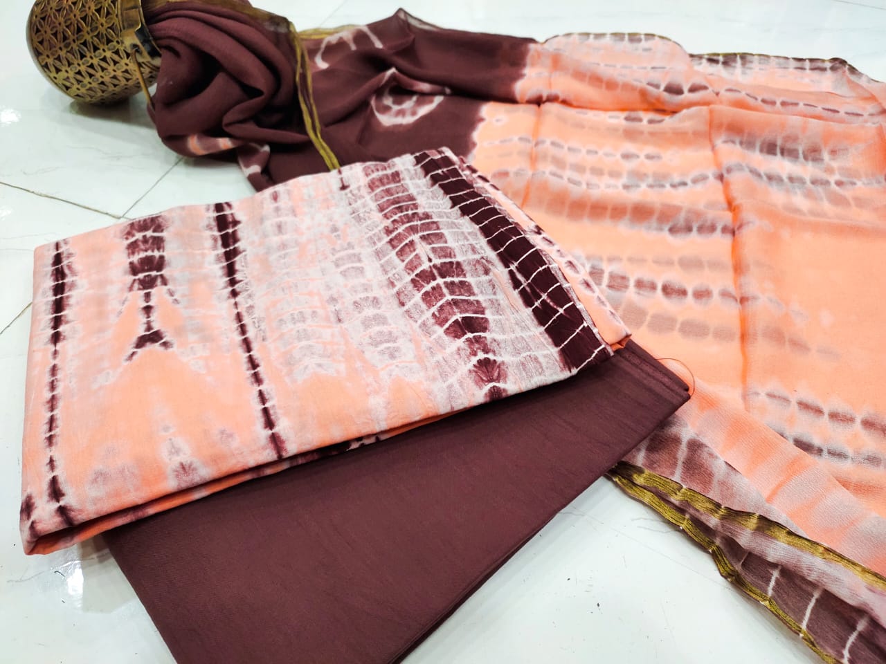 Find Khadi shibori print dress material by Maa Tara Handloom near me |  Nathnagar, Bhagalpur, Bihar | Anar B2B Business App