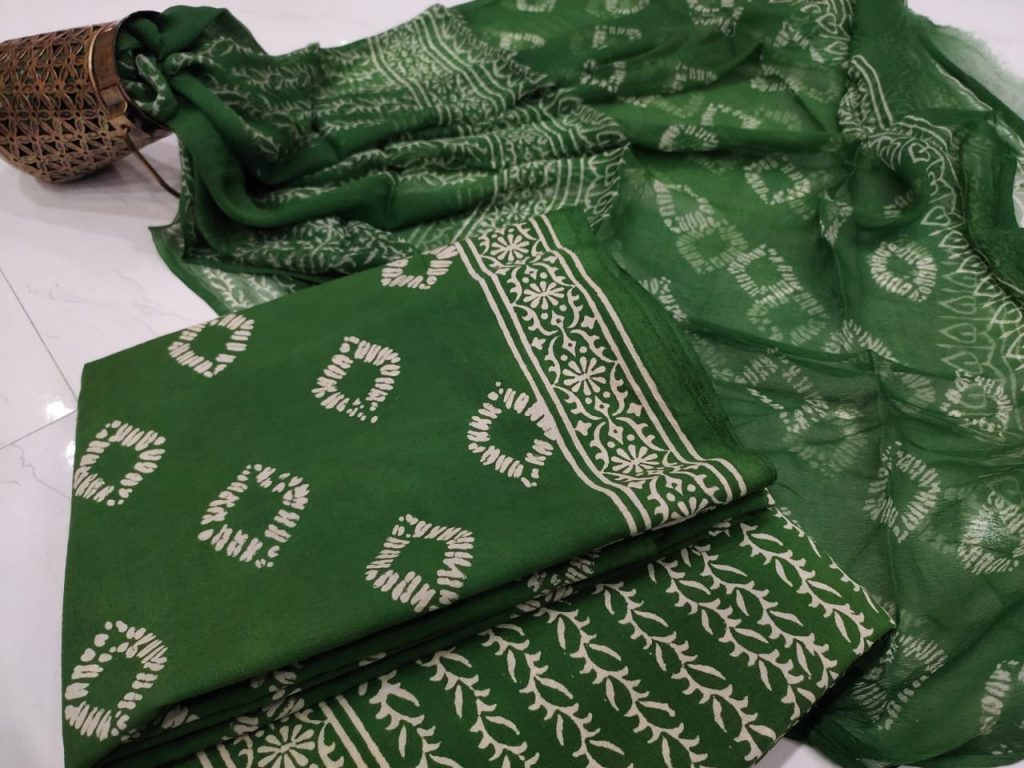 jaipuri green cotton salwar suit set with chiffon chunni