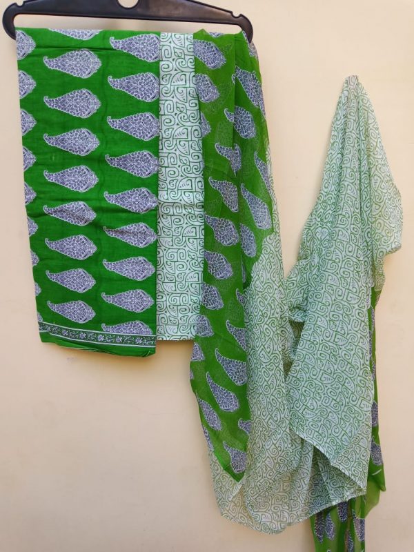 Green chiffon dupatta with cotton salwar kameez set