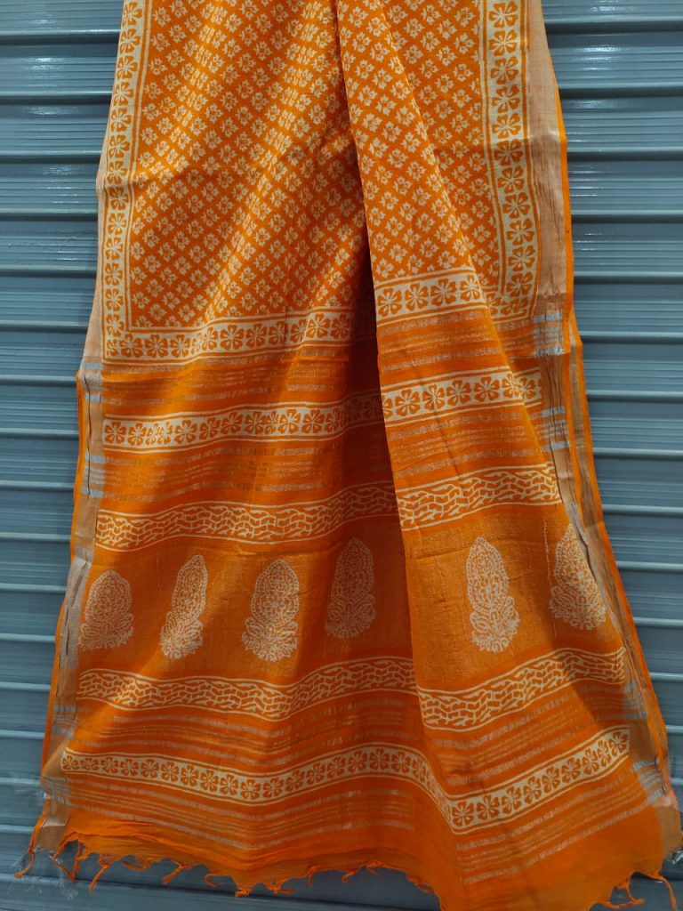 Amber Handloom cotton linen saree with printed cotton blouse