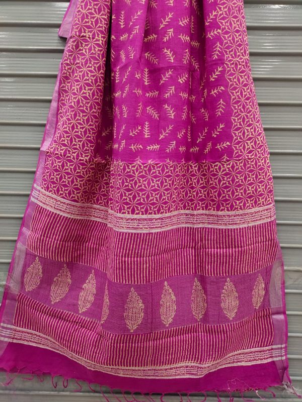 Magenta Handloom cotton linen saree