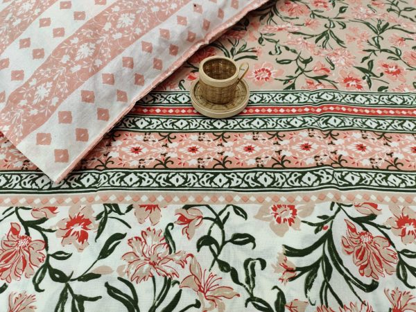 Kingsize Apricot floral print Cotton double size bedsheet