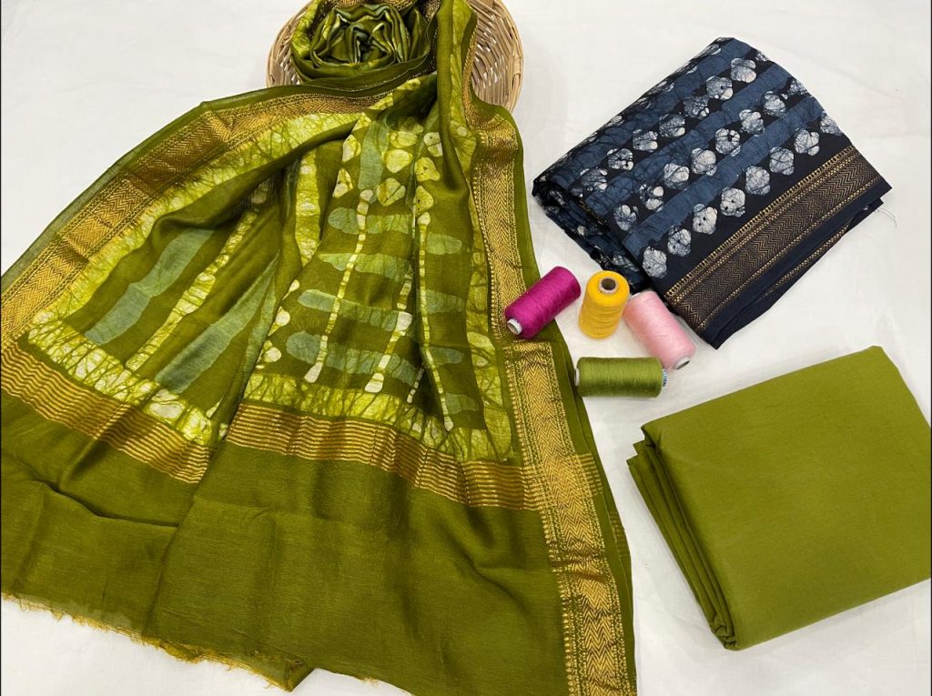 Sap Green maheshwari silk suit set with dupatta