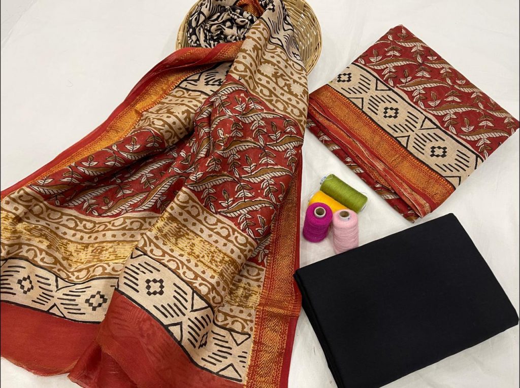 Carmine and Black maheshwari silk suit set with dupatta