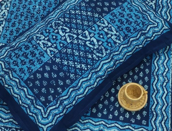 Blue cotton Dabu bedsheet with 2 pillow cover