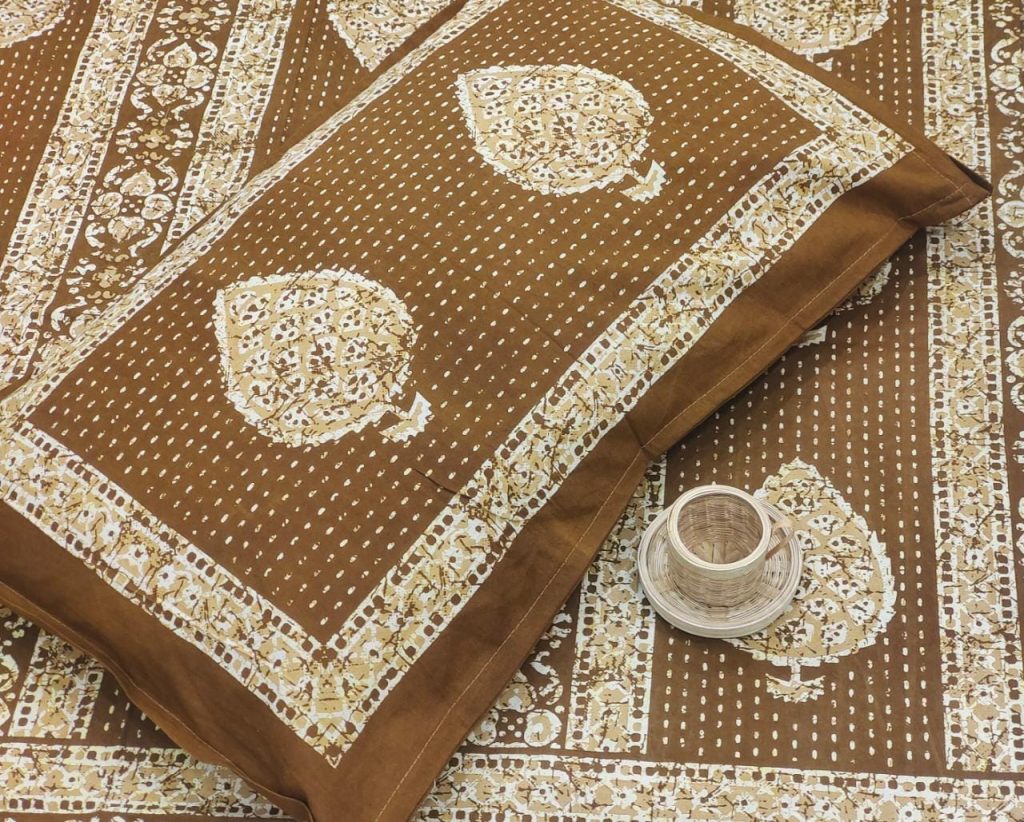 Bronze cotton Dabu bedsheet with 2 pillow cover