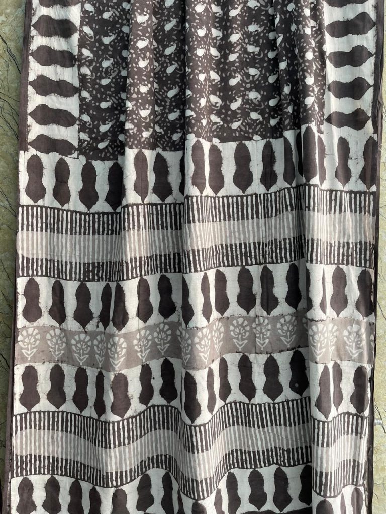 Dabu print cotton saree with blouse