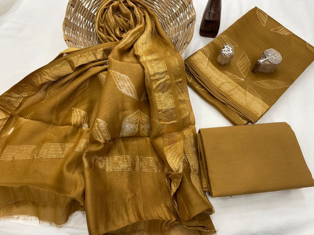 Copper brown maheshwari silk suit with maheshwari dupatta