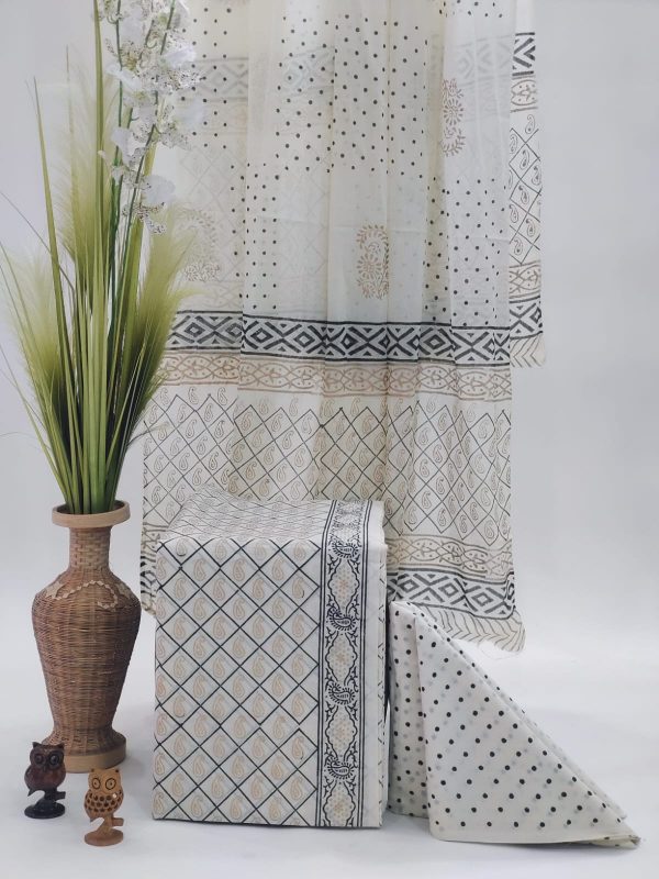 Smock white printed cotton suit with mulmul dupatta