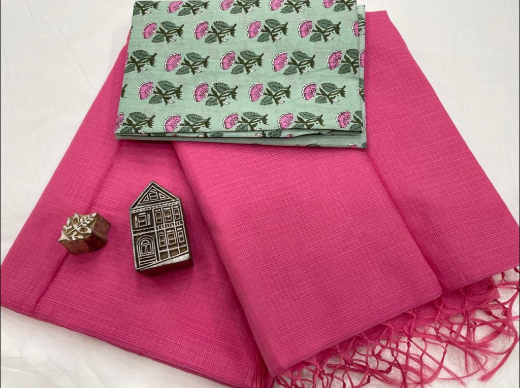 Pink kota doria saree with printed blouse