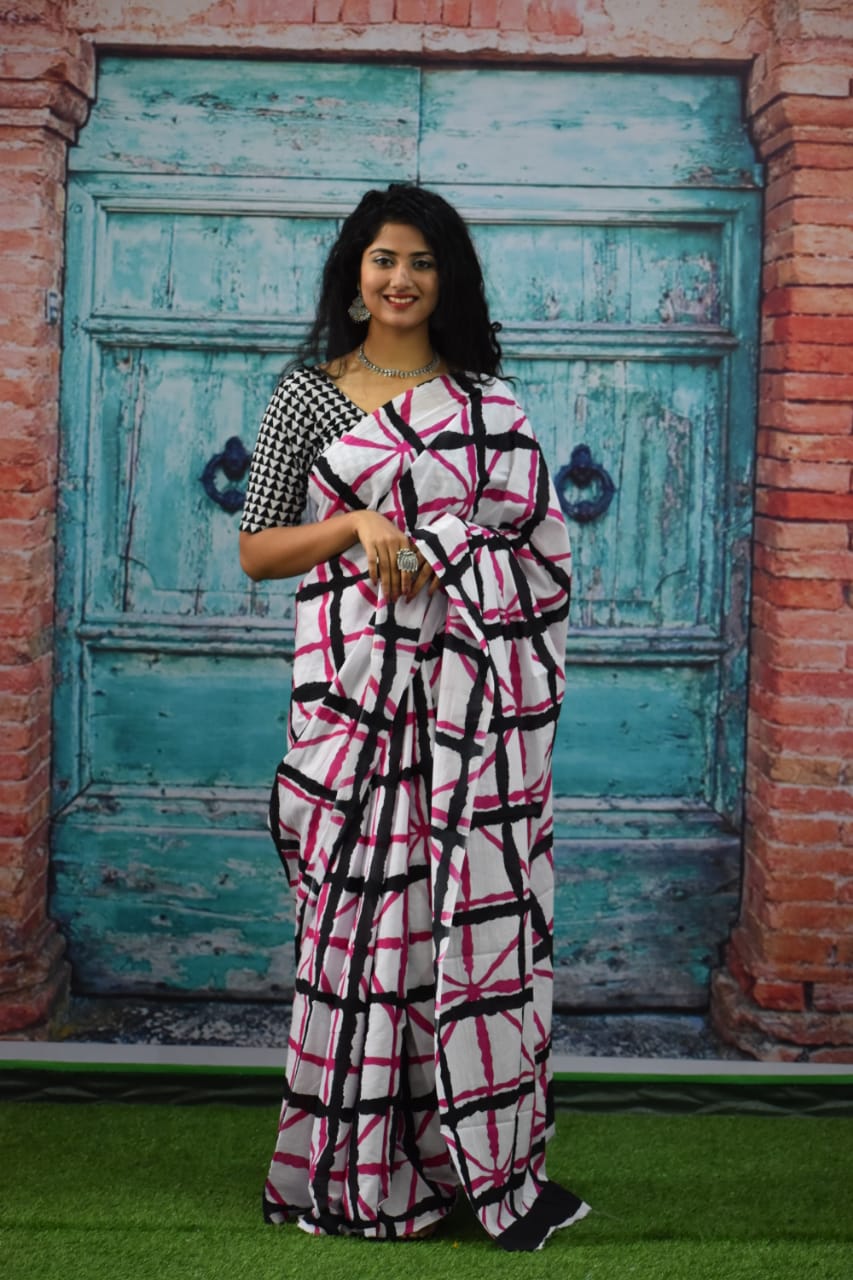 Stylish Linen Checks Sarees - Shop Them Online! – South India Fashion