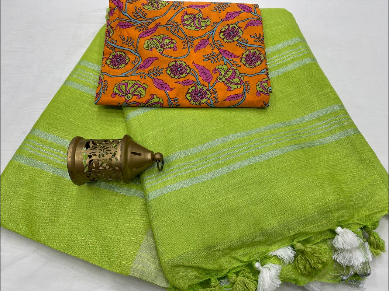 Regular wear pear green Plain linen latest saree collection