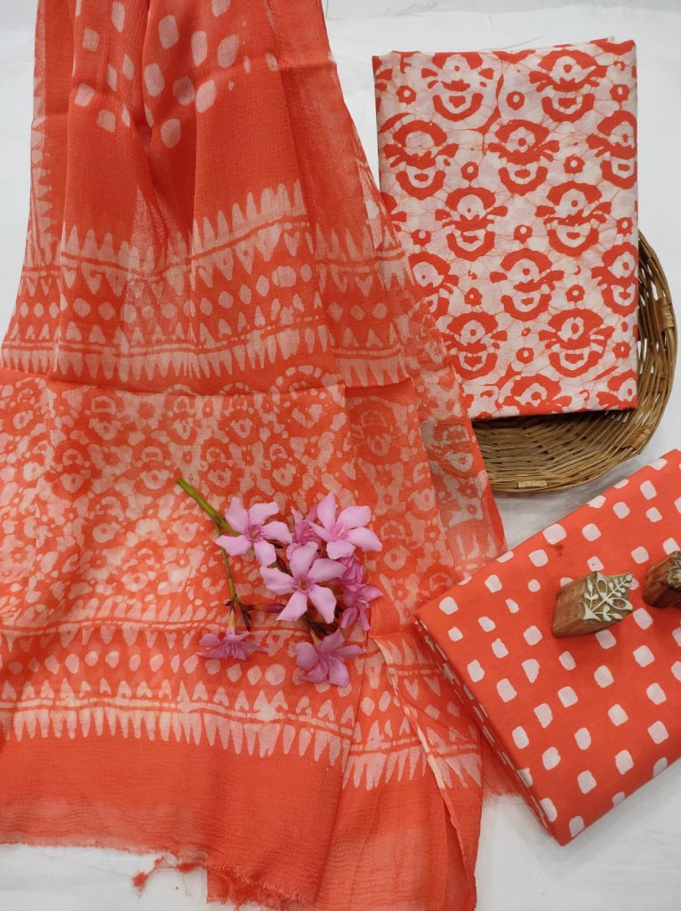 Scarlet traditional dress for women with chiffon dupatta