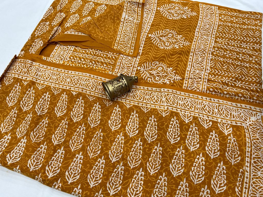 Original discharge print professional office wear sarees in cotton