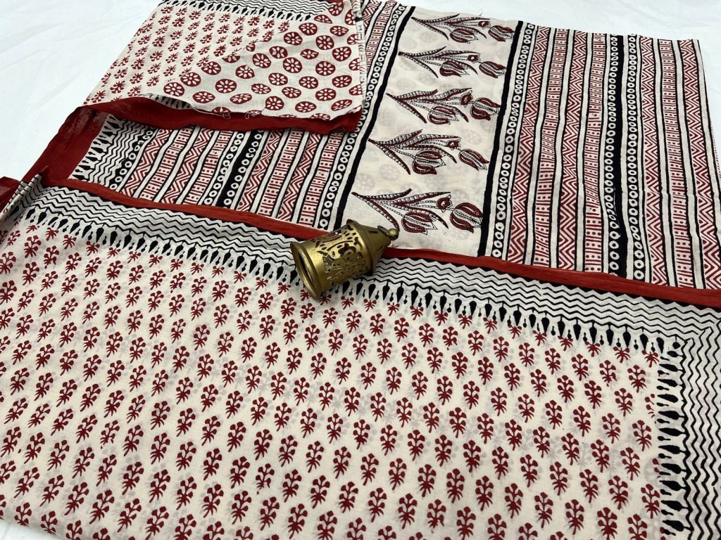 Off white and red bagru print daily wear cotton sarees online
