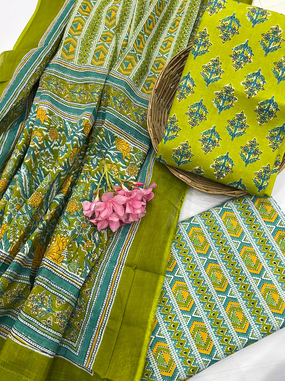 Barf Green Printed daily wear salwar kameez wholesale