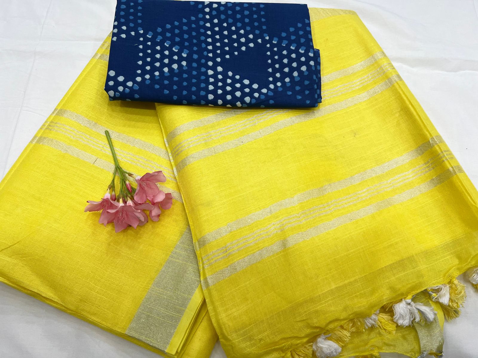 Golden Fizz yellow plain linen sarees blouse designs