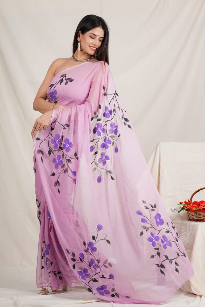 Reuse old chiffon saree into dress | Reuse Georgette saree | Printed chiffon  Saree reuse ideas - YouTube