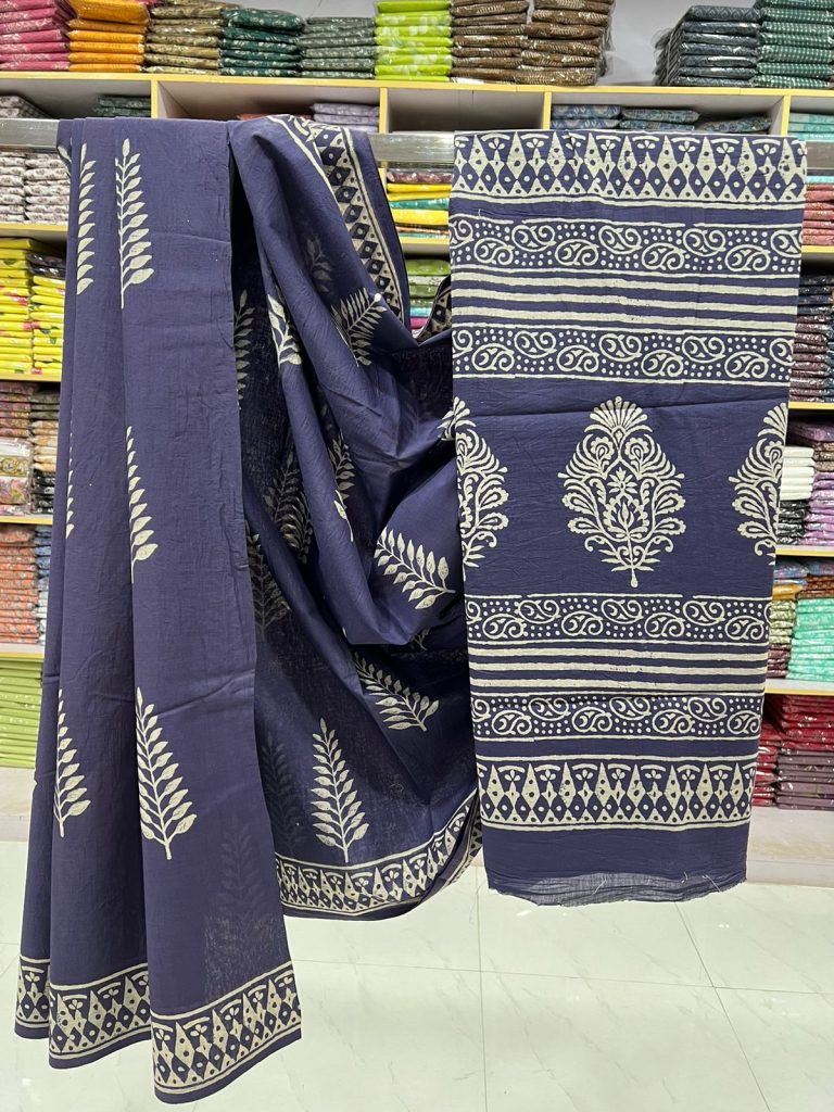 Blue Violet Traditional Print Saree | Handcrafted Cotton Elegance