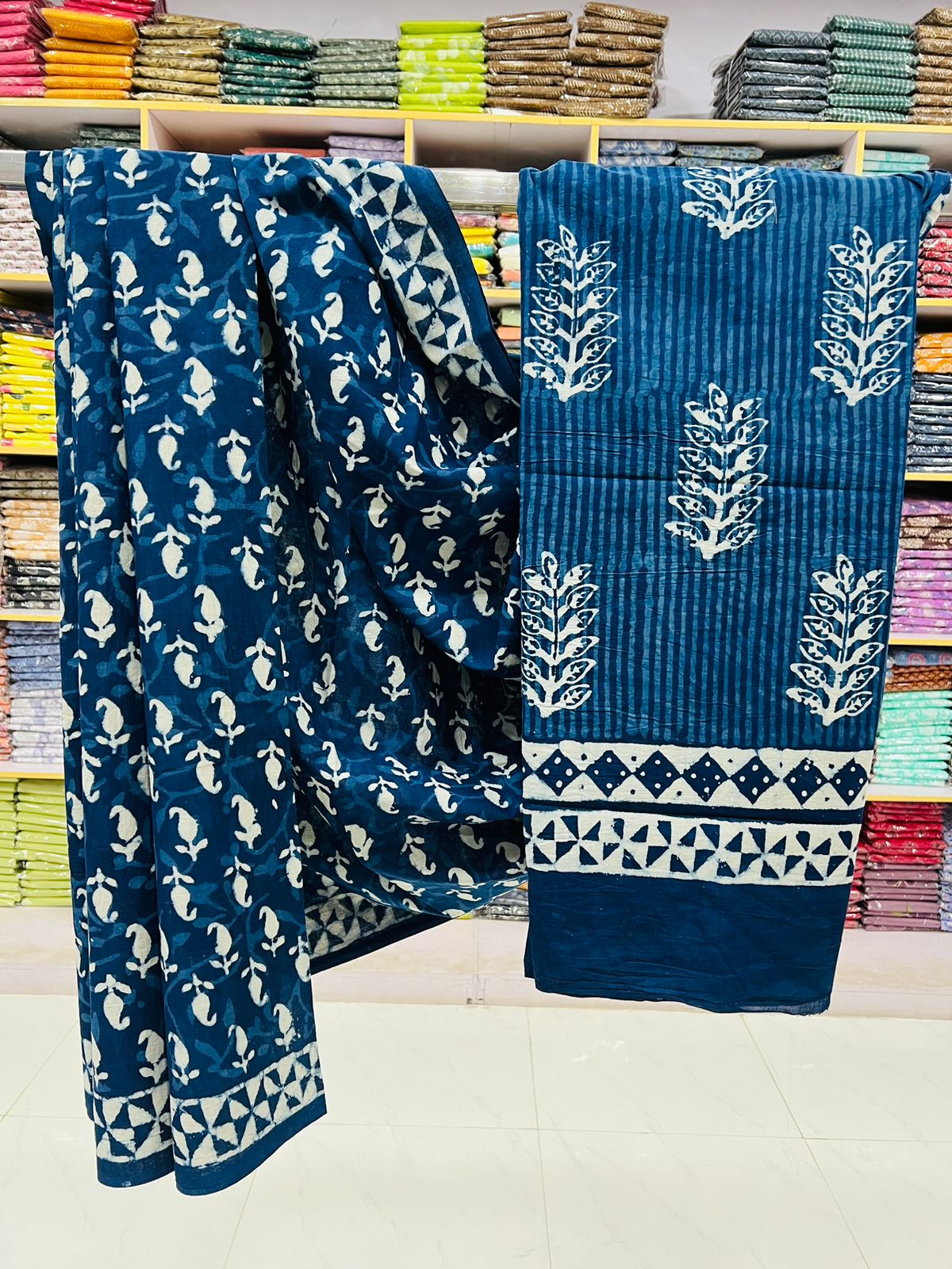 Elegant Indigo Cotton Saree with Traditional Dabu Print | Womens Daily Wear