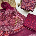 Maroon Elegance Cotton Salwar Suit with Gold Traditional Motif Dupatta – Regal Comfort