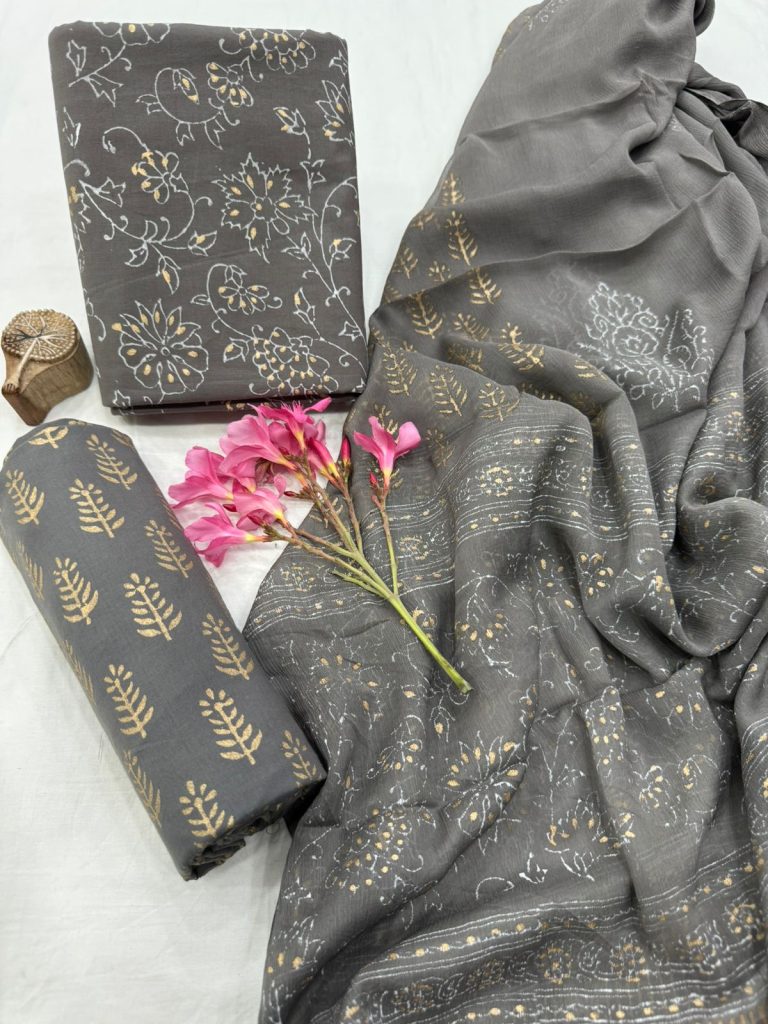 Charcoal Grey Cotton Suit with Chiffon Dupatta – Subtle Sophistication