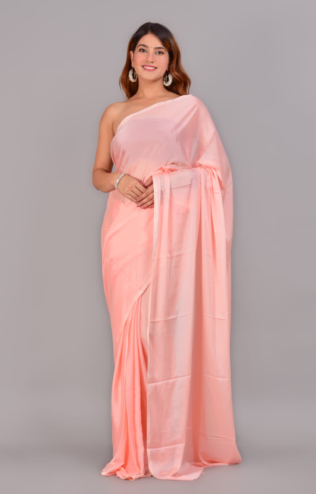 Pink plain viscose chiffon saree with blouse piece