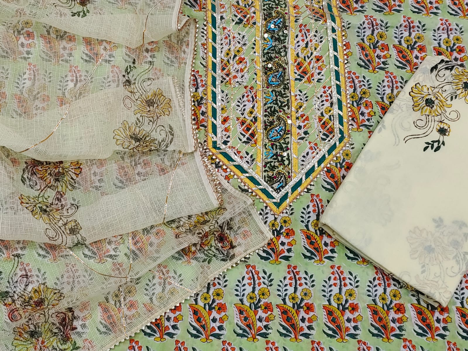 Lite lawn green hand block print cotton embroidery salwar suit online with kota doria dupatta